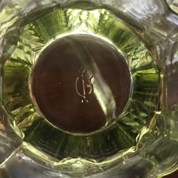 Vintage IMPERIAL GLASS Green Mini-Basket | Marked - Picture 8 of 13